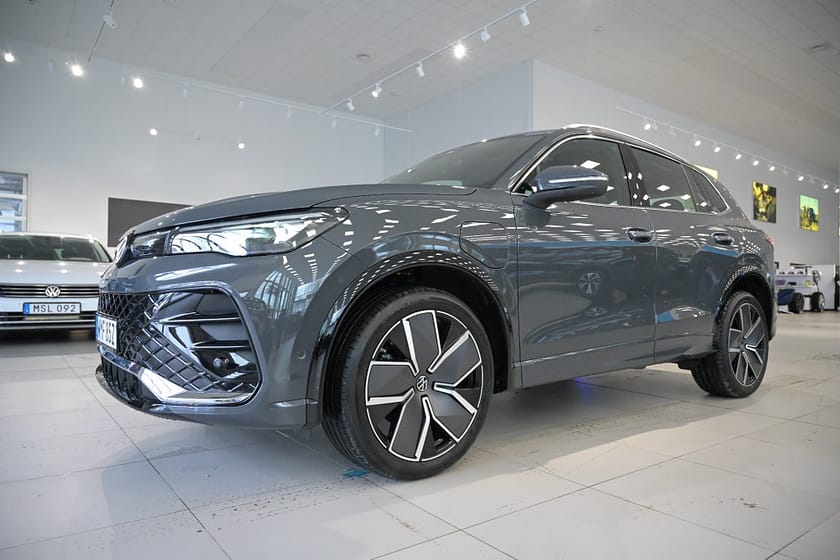 Bild 1 av Volkswagen Tiguan eHybrid R-Line SWE - SUPERKAMPANJ T.O.M 30/4!*