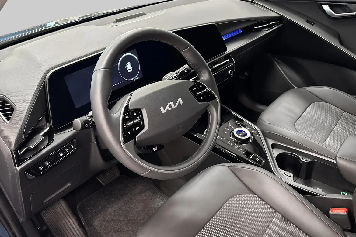 picture of a car