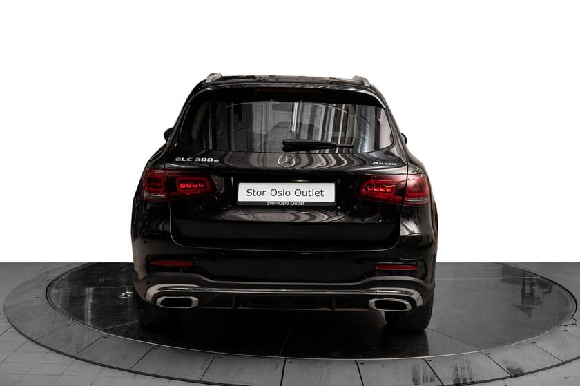 Bilde 4 av Mercedes-Benz GLC 300 e 4MATIC 300e 320hk aut. AMG, ACC, Navi, Krok.
