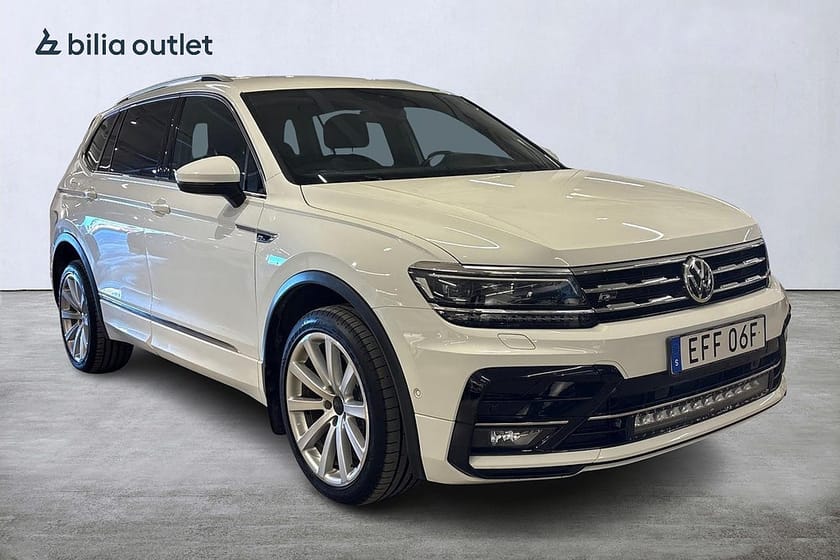 Bild 5 av Volkswagen Tiguan Allspace 7-sätes 2.0 TDI 4M R-Line GTS 240hk / 7-Sits / Cockpit