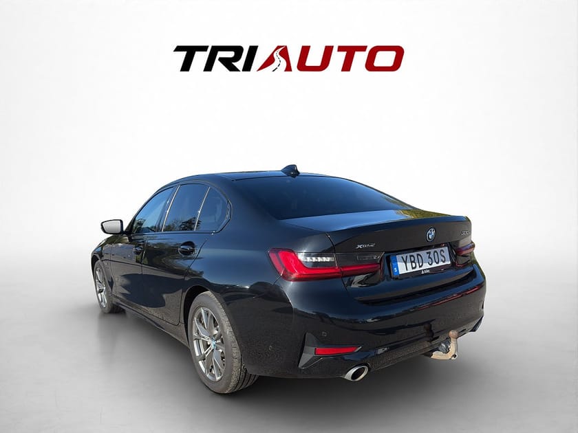 Bild 4 av BMW 330e xDrive Sedan 330e Plug In 292hk MOMS M-ratt Kamera Drag HiFi