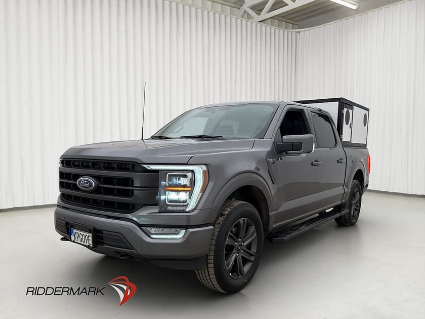 Bild 1 av Ford F-150 SuperCrew Lariat Sport V8 4x4 HUNDKÅPA Pano  B&O Skinn Moms