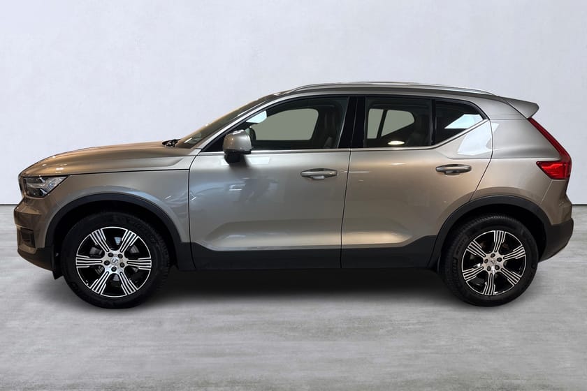 Bild 2 av Volvo XC40 B5 AWD Bensin Inscription