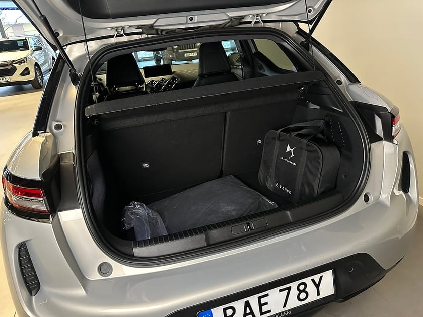 Bild 4 av DS 3 Crossback E-TENSE Exclusive 50kWh 32mil räckvidd wltp