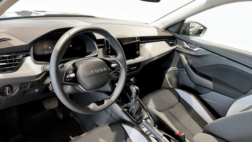Bild 3 av Škoda Kamiq SELECTION 1,0 TSI 115 HK | Backkamera | Adaptiv fa