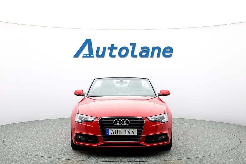Bild 4 av Audi A5 Cabriolet 2.0 TDI S-line 19",Dragkrok,Skinn,Nackvärmare
