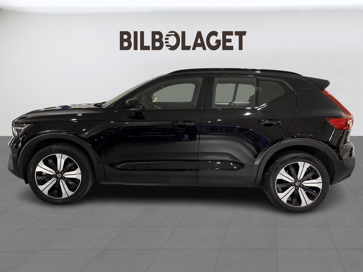 Volvo XC40 2023 - miniatyr 2