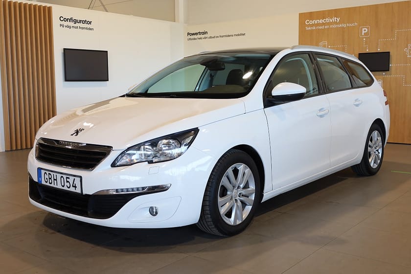 Bild 1 av Peugeot 308 SW 1,2 e-THP 110hk Active Kombi Panorama