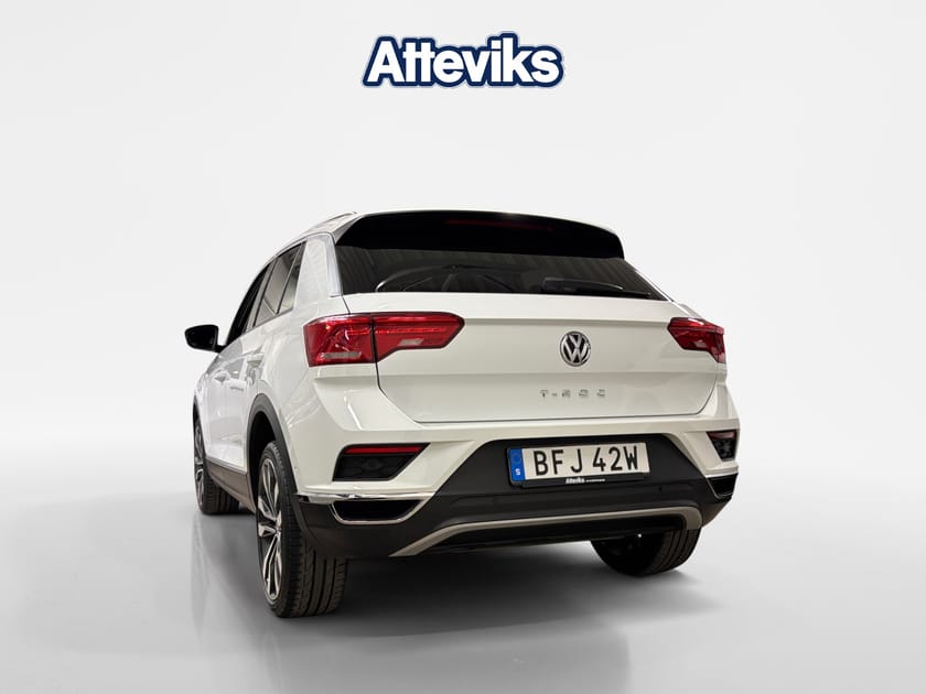 Bild 4 av Volkswagen T-Roc 19"| Elbaklucka | Parkeringsvärmare | Nyservad