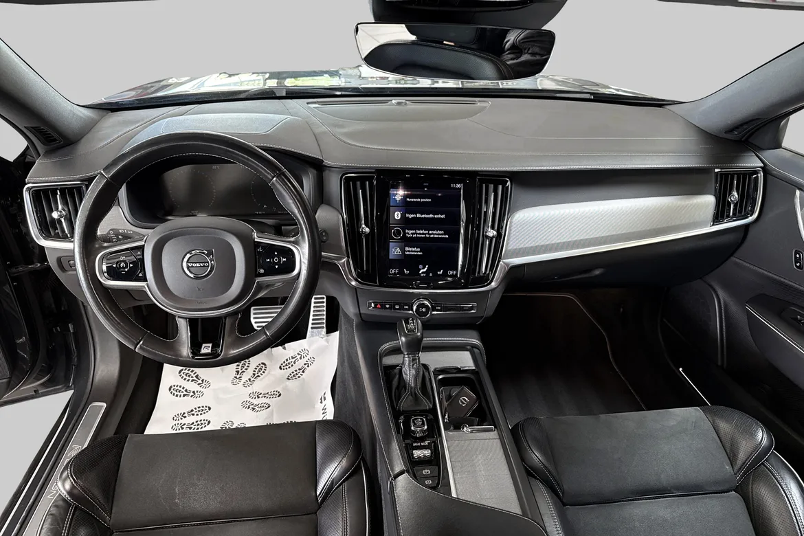 picture of a car