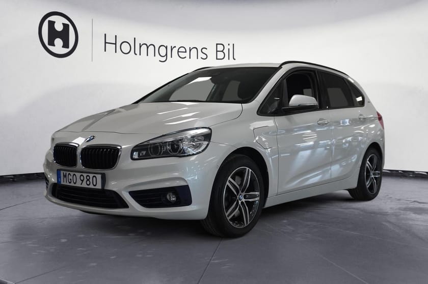 Bild 1 av BMW 225xe Active Tourer Sport Navi HUD Fartpilot Backkamera