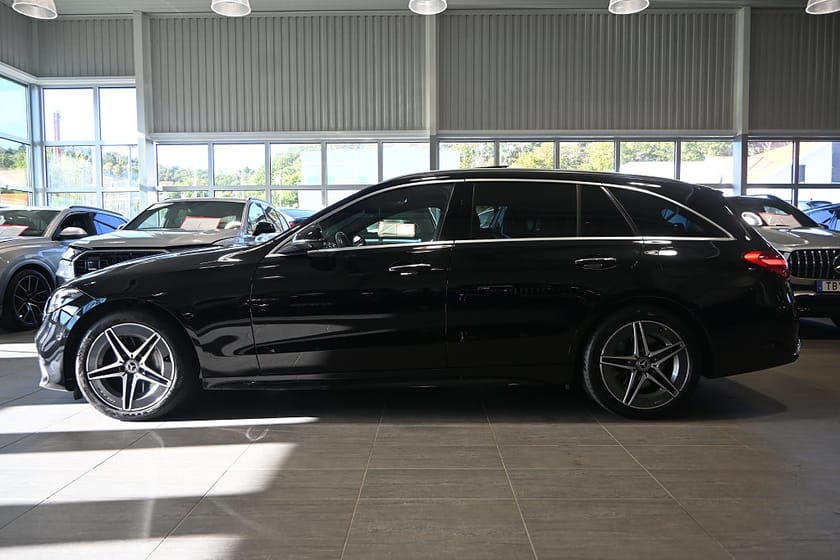Bild 2 av Mercedes-Benz C 300 T e 313hk AMG Pano Drag Leasebar