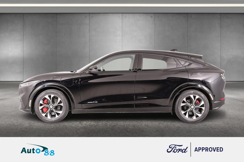 Bilde 3 av Ford Mustang Mach-E Standard Range AWD Premium| Ryggekamera | Adaptiv | | B&O