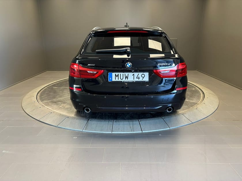 Bild 4 av BMW 520d xDrive Touring Steptronic Sport line Euro 6