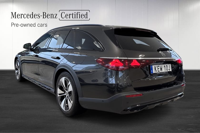 Bild 3 av Mercedes-Benz E 300 d e 4MATIC All-Terrain de | Panorama | Burmester
