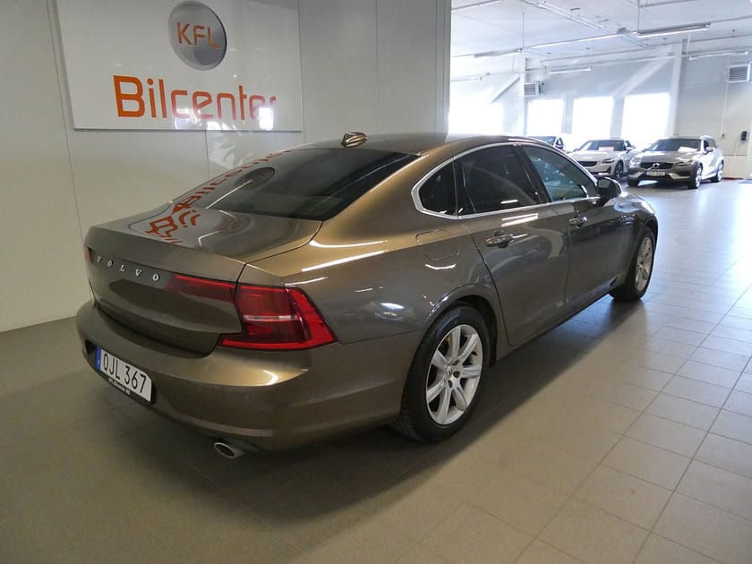 Bild 4 av Volvo S90 D4 *Kamremsbytt VOC-Värmare-Navi-Rattvärme-SoV