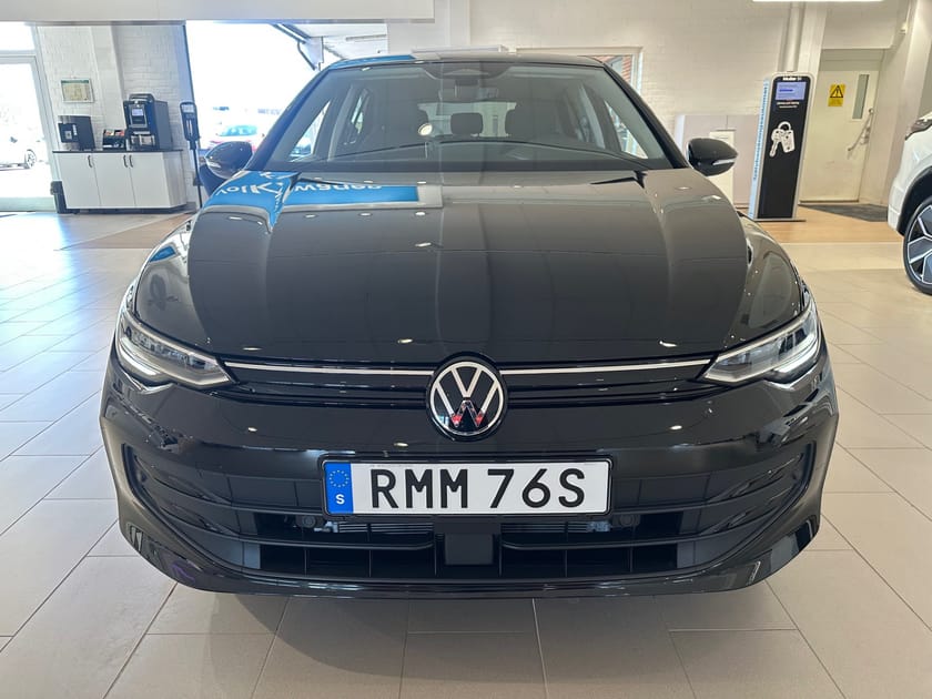 Bild 3 av Volkswagen Golf 1.5 eTSI Life LAGERBIL