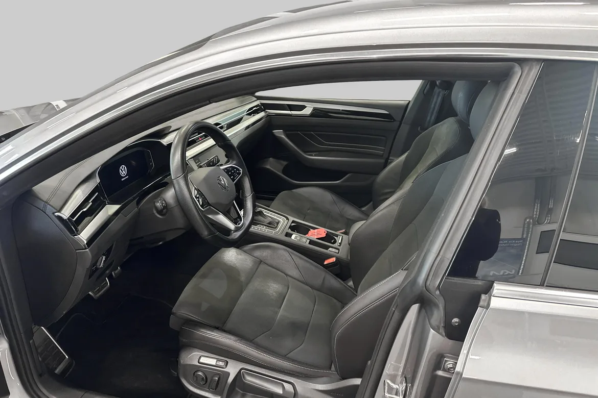picture of a car