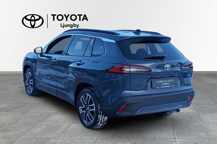 Bild 2 av Toyota Corolla Cross Hybrid AWD-i 2,0 EXECUTIVE