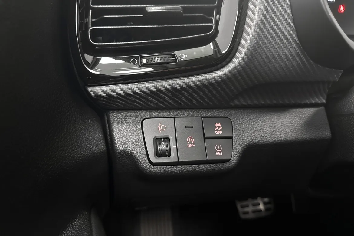 picture of a car