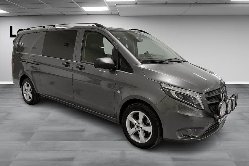 Bild 3 av Mercedes-Benz Vito Mixto 119 BlueTEC 4MATIC 3.0t CDI 4x4 Extra Lång 5-Sits Edition1