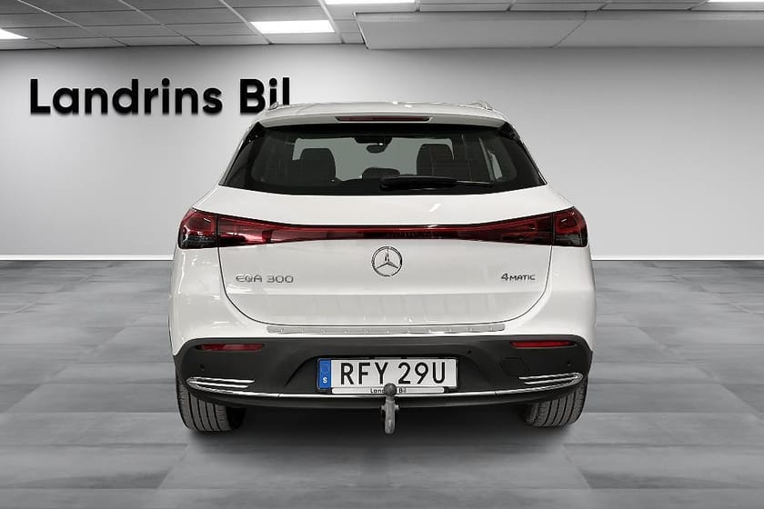 Bild 5 av Mercedes-Benz EQA 300 4MATIC SUV