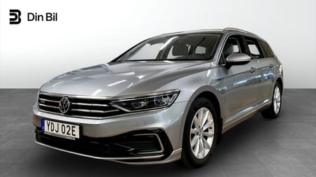 Volkswagen Passat Sportscombi GTE GTE/Dragpaket/Exc business pkt-elbaklucka-iq.light