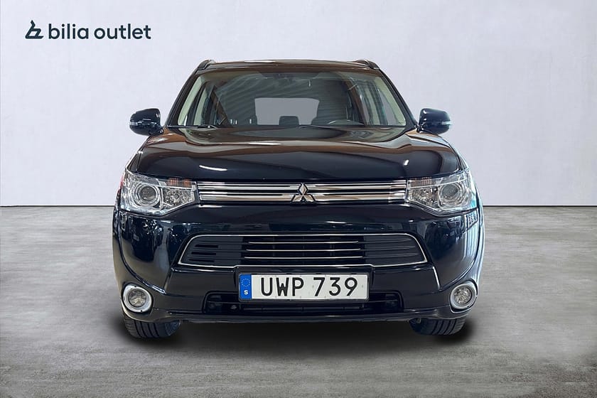 Bild 2 av Mitsubishi Outlander PHEV Business / Drag / B-kam / Navi / Skinn / Keyless
