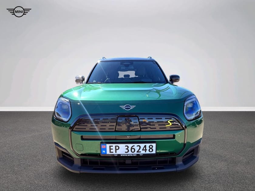 Bilde 2 av MINI Countryman SE ALL4 Classic Trim Package S