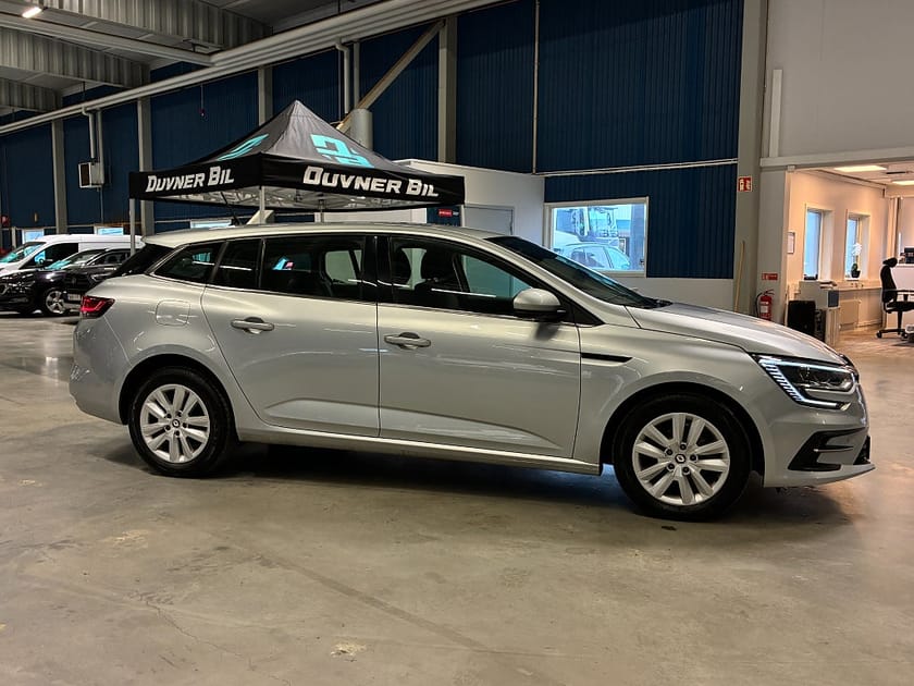 Bild 2 av Renault Mégane Sport Tourer 1,3 TCe 140hk Keyless P-Sensorer Leasbar