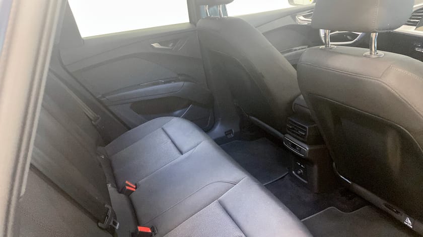 Bild 5 av Audi Q4 40 e-tron 204hk Proline - Backkamera