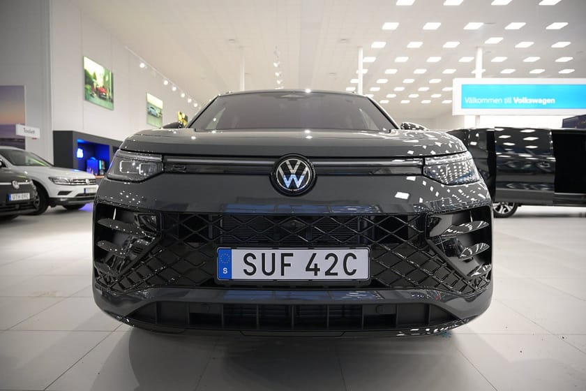 Bild 3 av Volkswagen Tayron 7-seater R-Line Edition Black Style, Drag, Värmare
