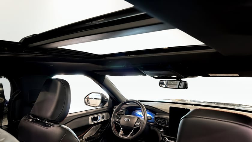 Bild 5 av Ford Explorer Plug-In Hybrid ST-Line Panorama AWD