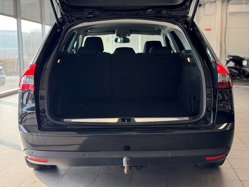 Bild 5 av Citroën C5 Tourer 2.0 BlueHDi Automat Luft Kamera Drag