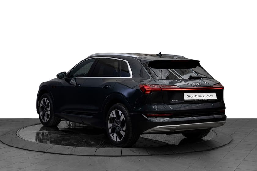 Bilde 2 av Audi e-tron 55 quattro 4x4 Krok/Ryggekamera/ACC/Luftfjæring