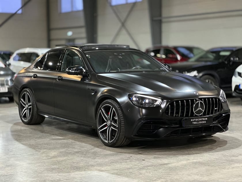 Bild 5 av Mercedes-Benz AMG E 63 S 4MATIC+ Skalstolar Kolfiber DownPipe 750hk