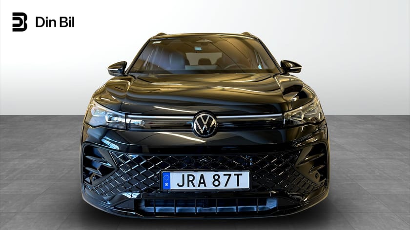 Bild 4 av Volkswagen Tiguan R-LINE TDI 4M- Fyrhjulsdrivet med sportig design!