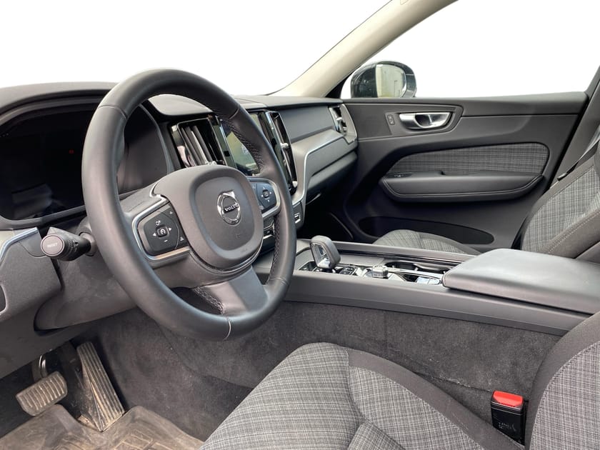 Bild 2 av Volvo XC60 Recharge T6 II Core Edition