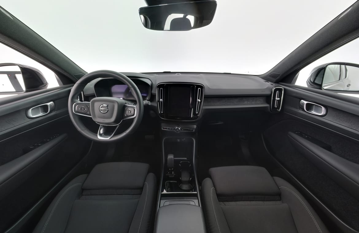 Volvo XC40 2023 - miniatyr 7