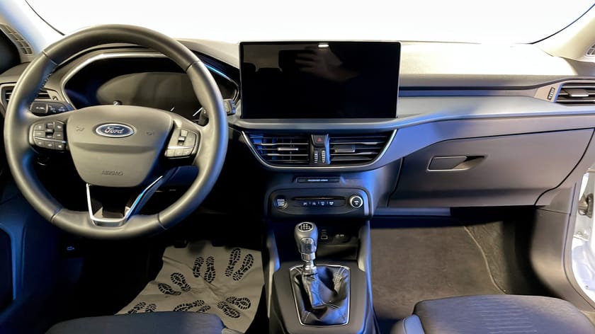 Bild 4 av Ford Focus Active 5d 1,0 EcoBoost MHEV E85 125hk Manuell