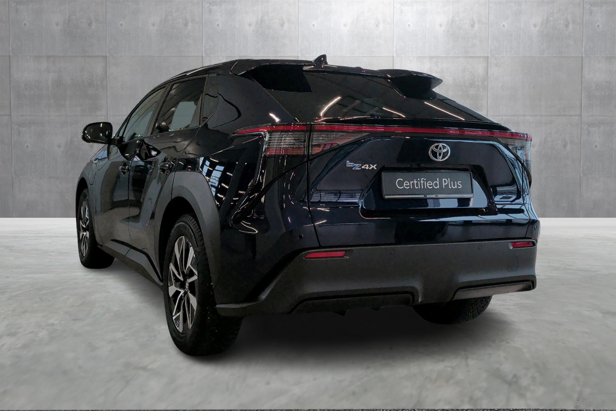 Thumnail bilde 2 av Toyota bZ4X