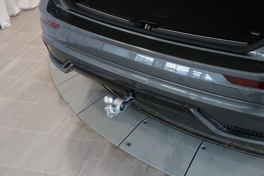 Bild 4 av Volvo XC60 T6 Plus Dark Nordic Edition | 360° | H&K | Dragkrok |
