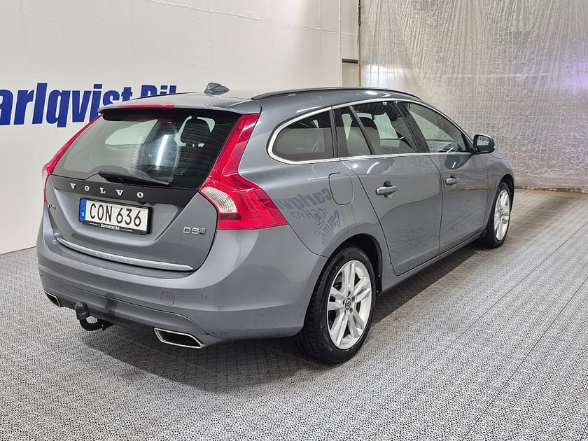 Bild 4 av Volvo V60 TWIN ENGINE D5 Plug in AWD 231HK 4x4