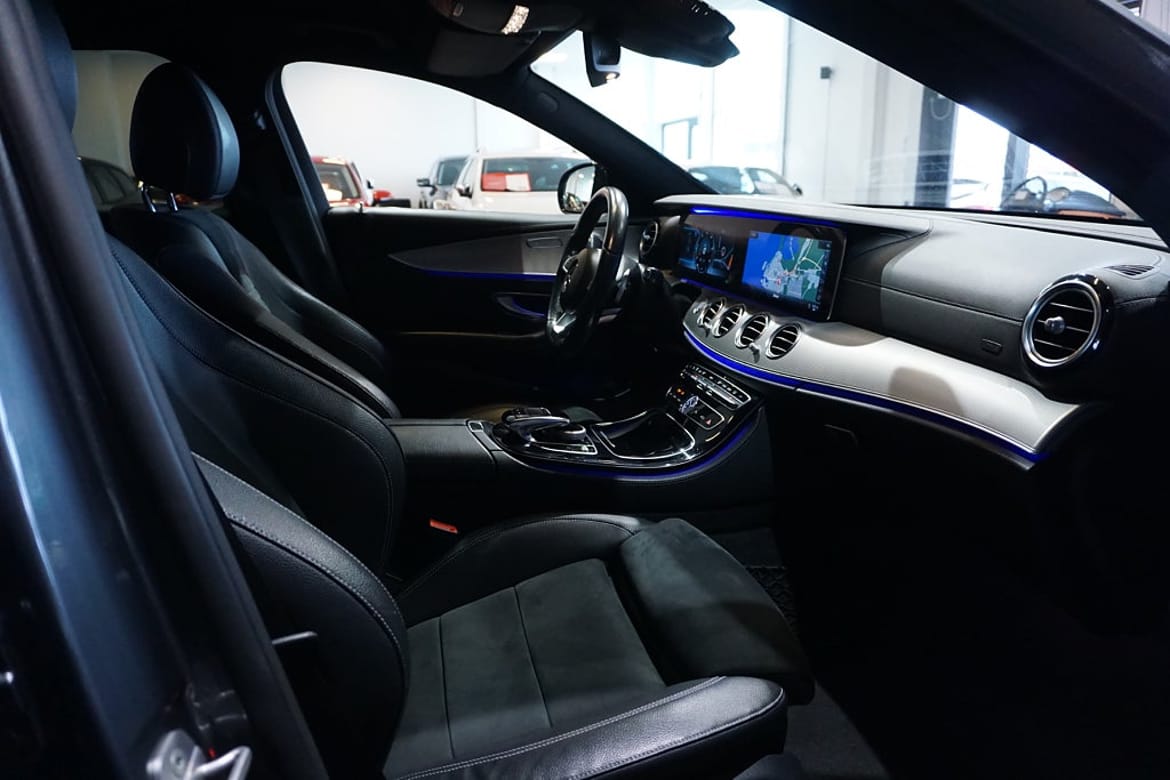 Mercedes-Benz E-Klass 2017 - miniatyr 16