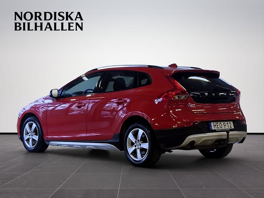 Bild 5 av Volvo V40 Cross Country T4 AWD Geartronic Momentum Värmare Dragkrok Bluetooth