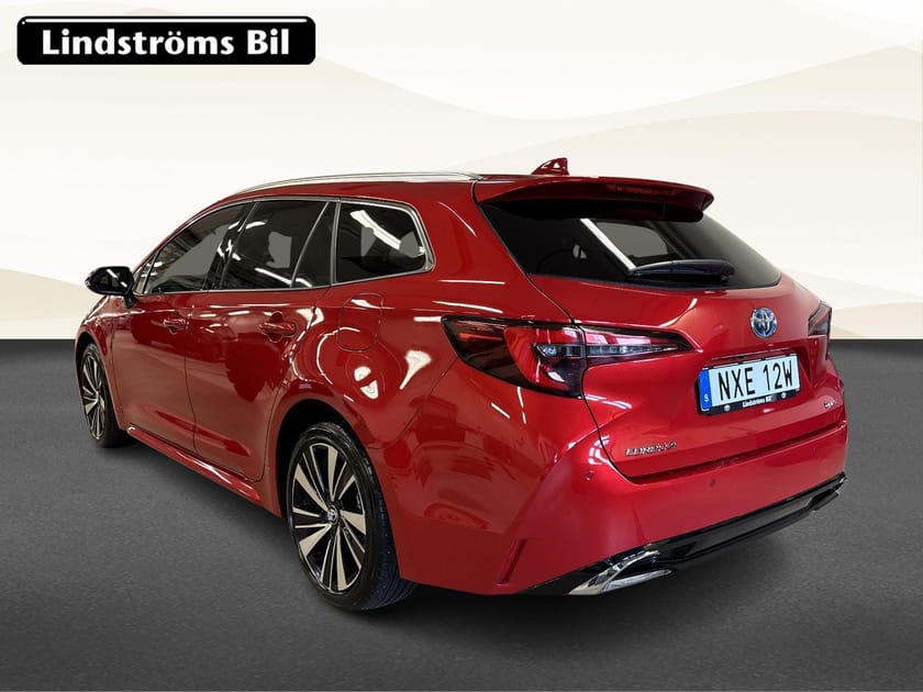 Bild 4 av Toyota Corolla Touring Sports Hybrid Style 1.8 140hk S&V-Hjul Moms