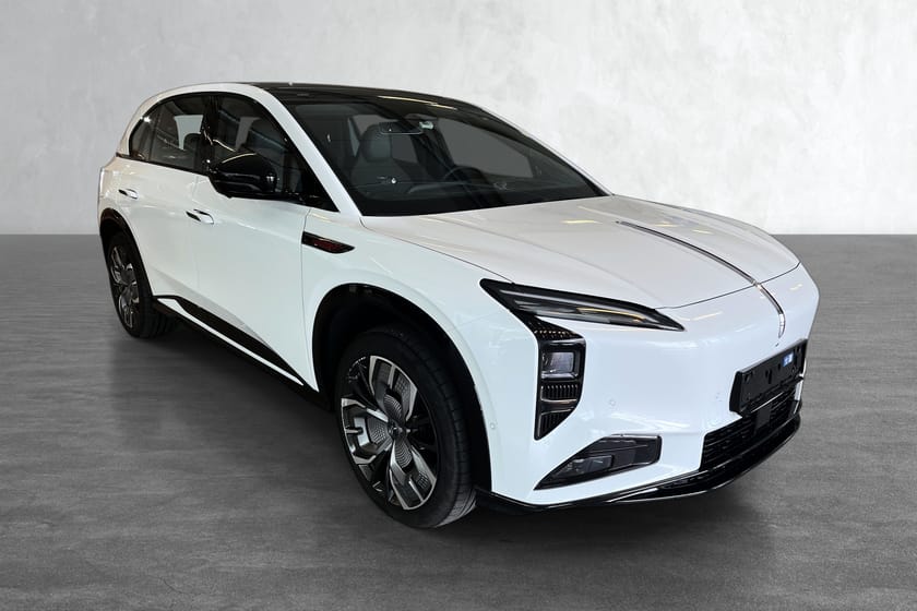Bilde 3 av Hongqi EHS7 AWD 4WD/PREMIUM/MASSASJE/HUD/ VINTERHJUL