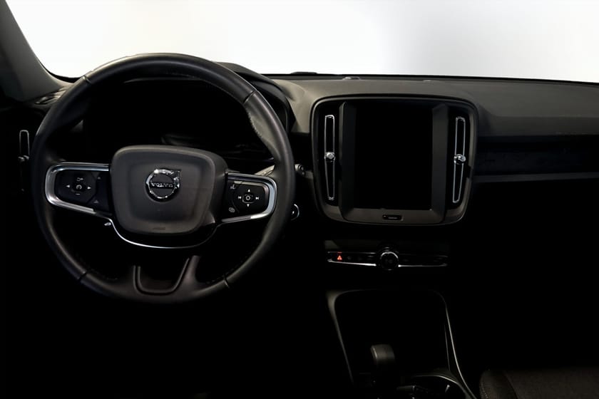Bild 4 av Volvo XC40 B3 FWD Bensin Essential