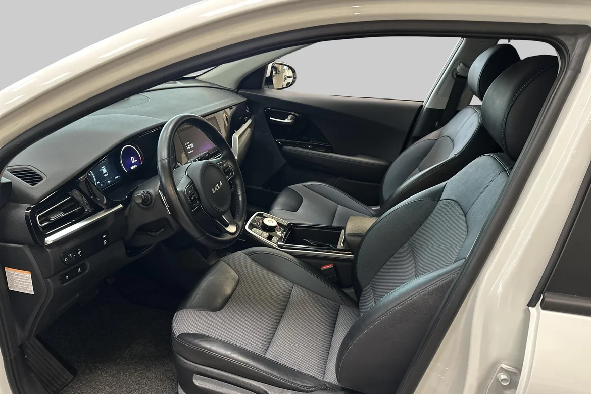 picture of a car