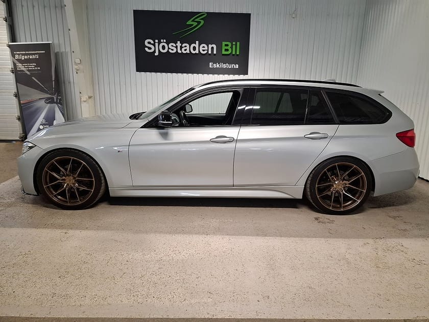 Bild 2 av BMW 320d xDrive Touring 320 Steptronic M Sport M Aerodynamics 19"